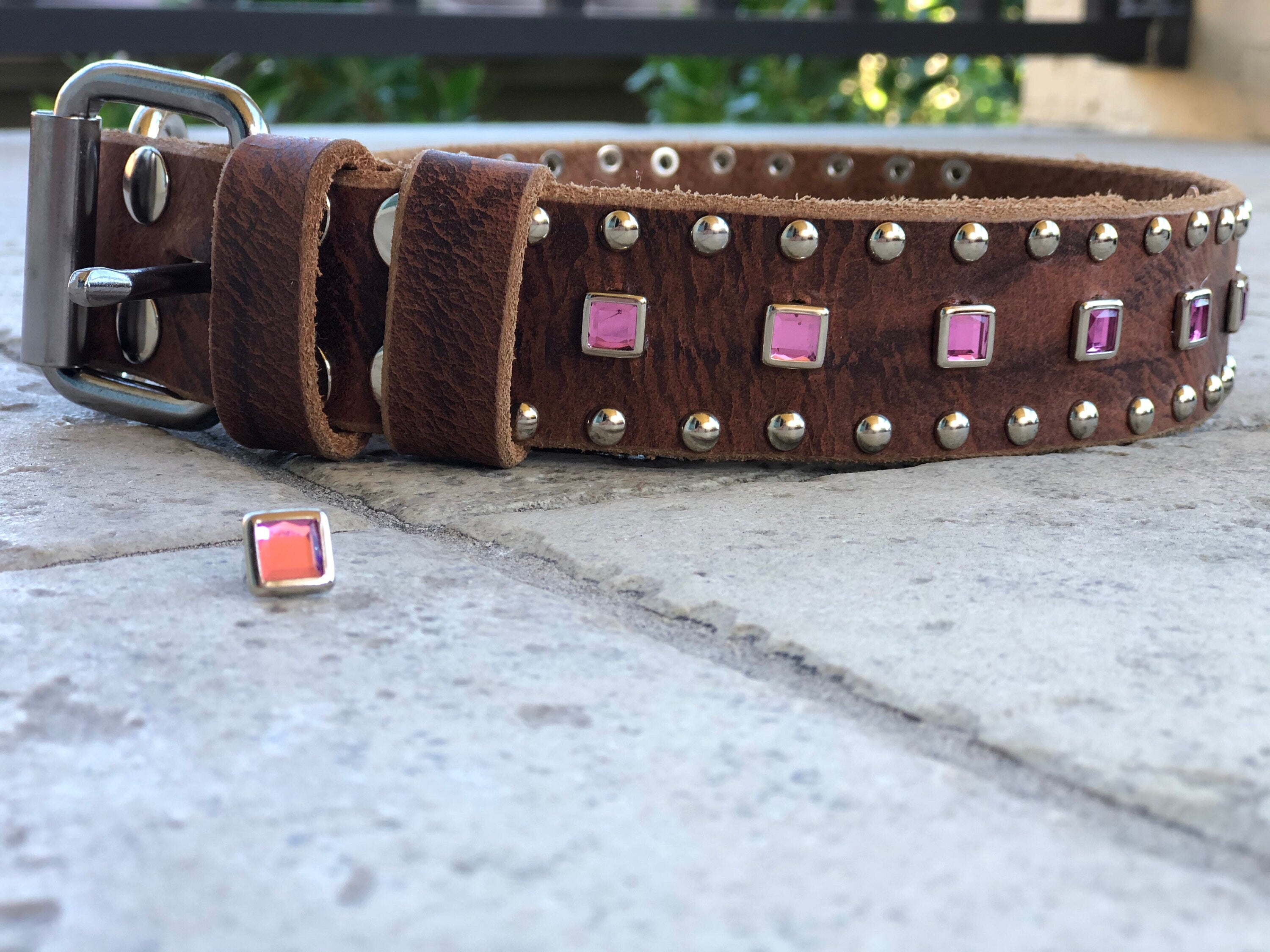 Baryte Square Jewel Leather Dog Collar – 1.5" Large Dog Collar with Nickel Nameplate