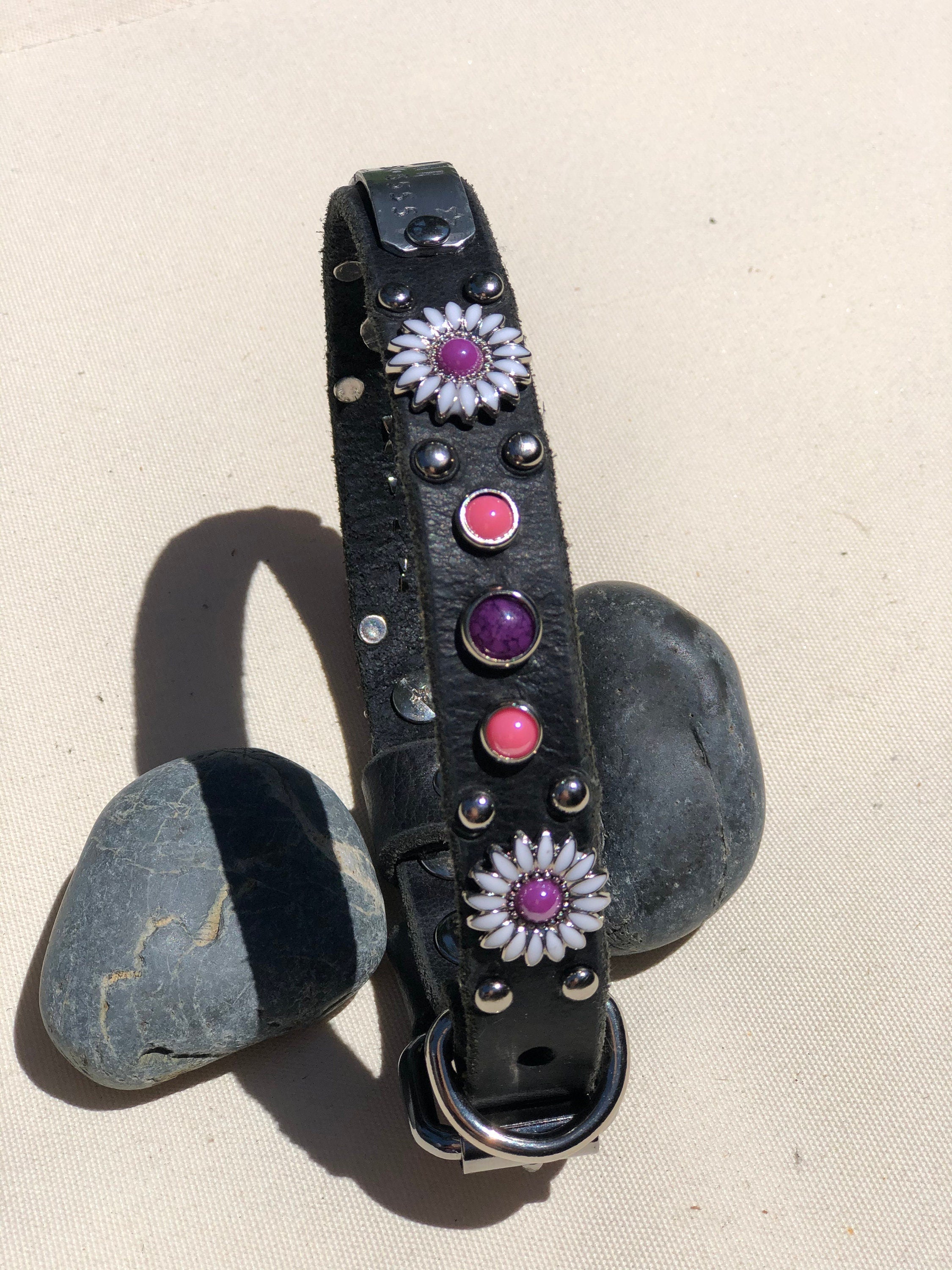 Daisy Leather Dog Collar – 3/4” Marble Stone Design