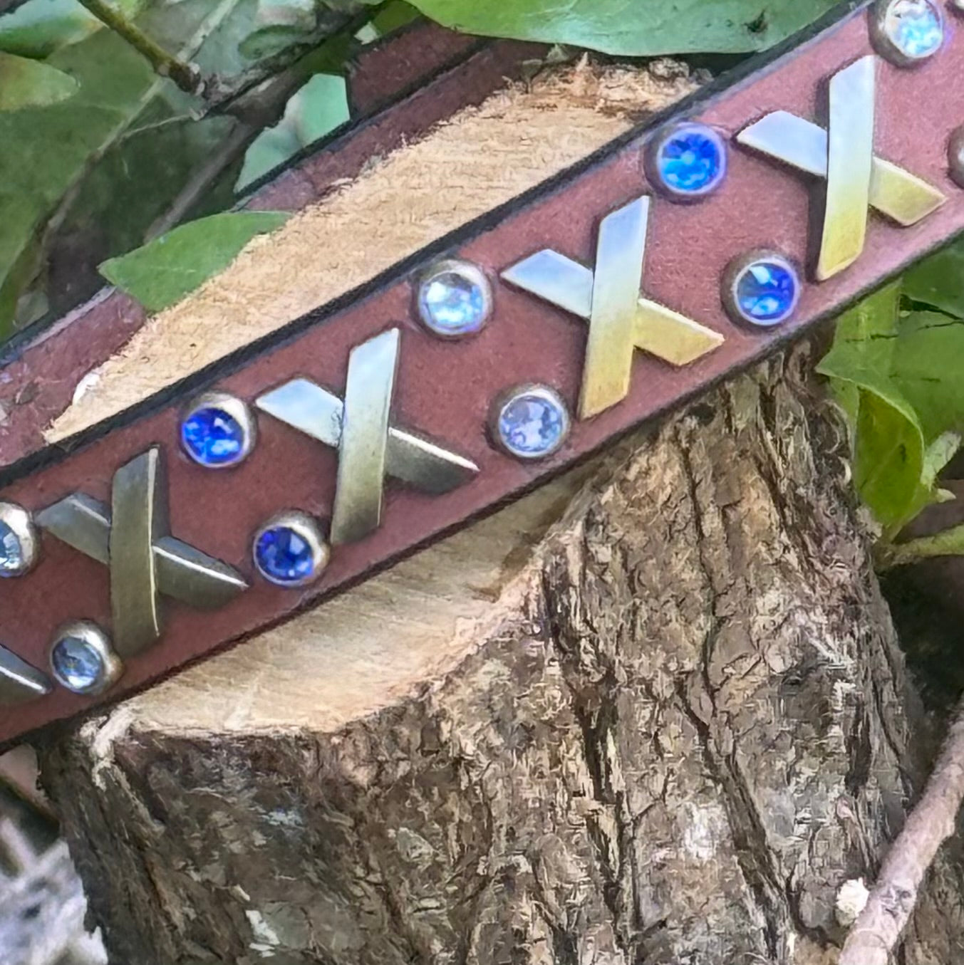 The Xcellent Collar – 3/4" | Handmade Leather Dog Collar with Premium Austrian & Czech Crystalsyes