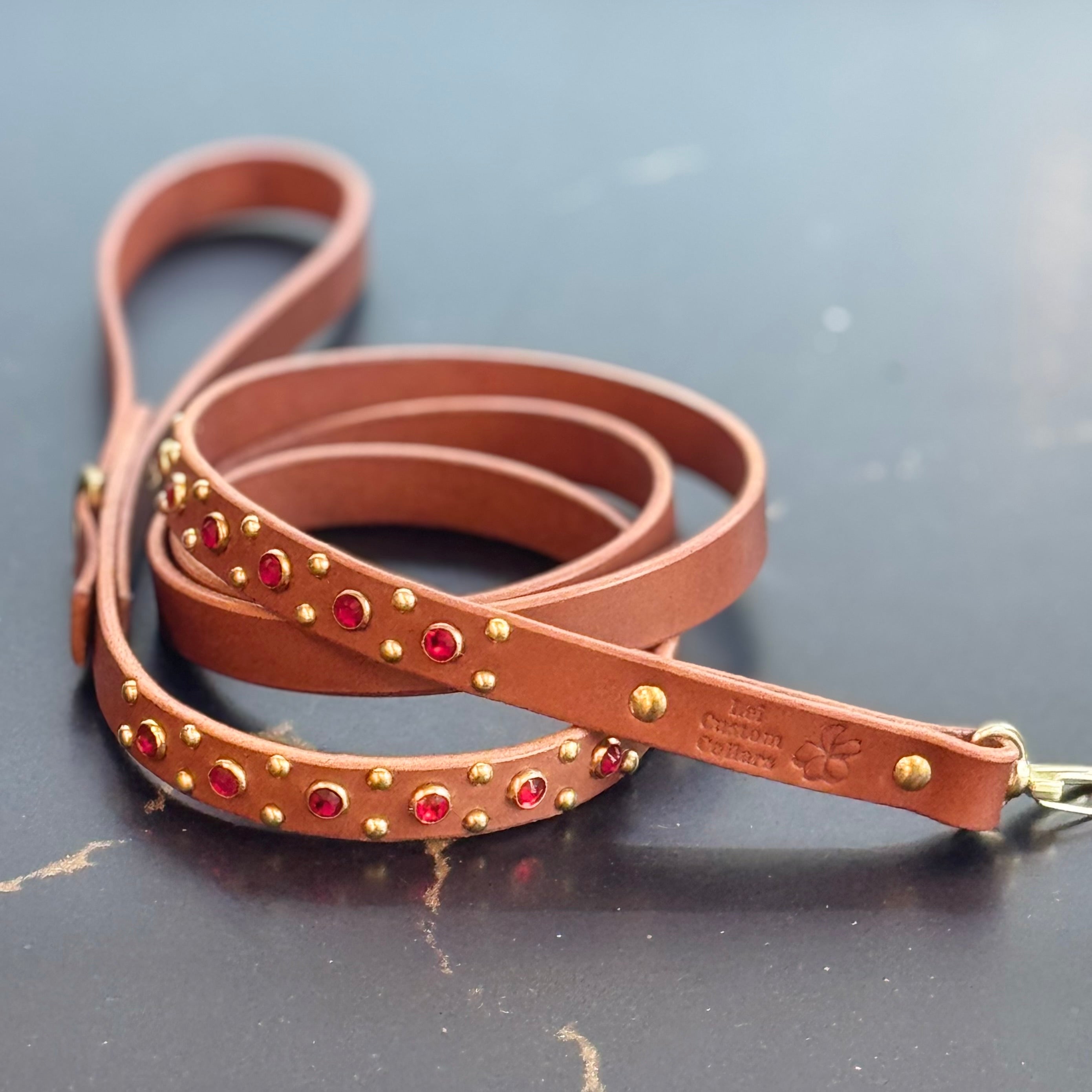 Leather Dog Leash – 3/4" | Personalized | Medium & Large Dogs