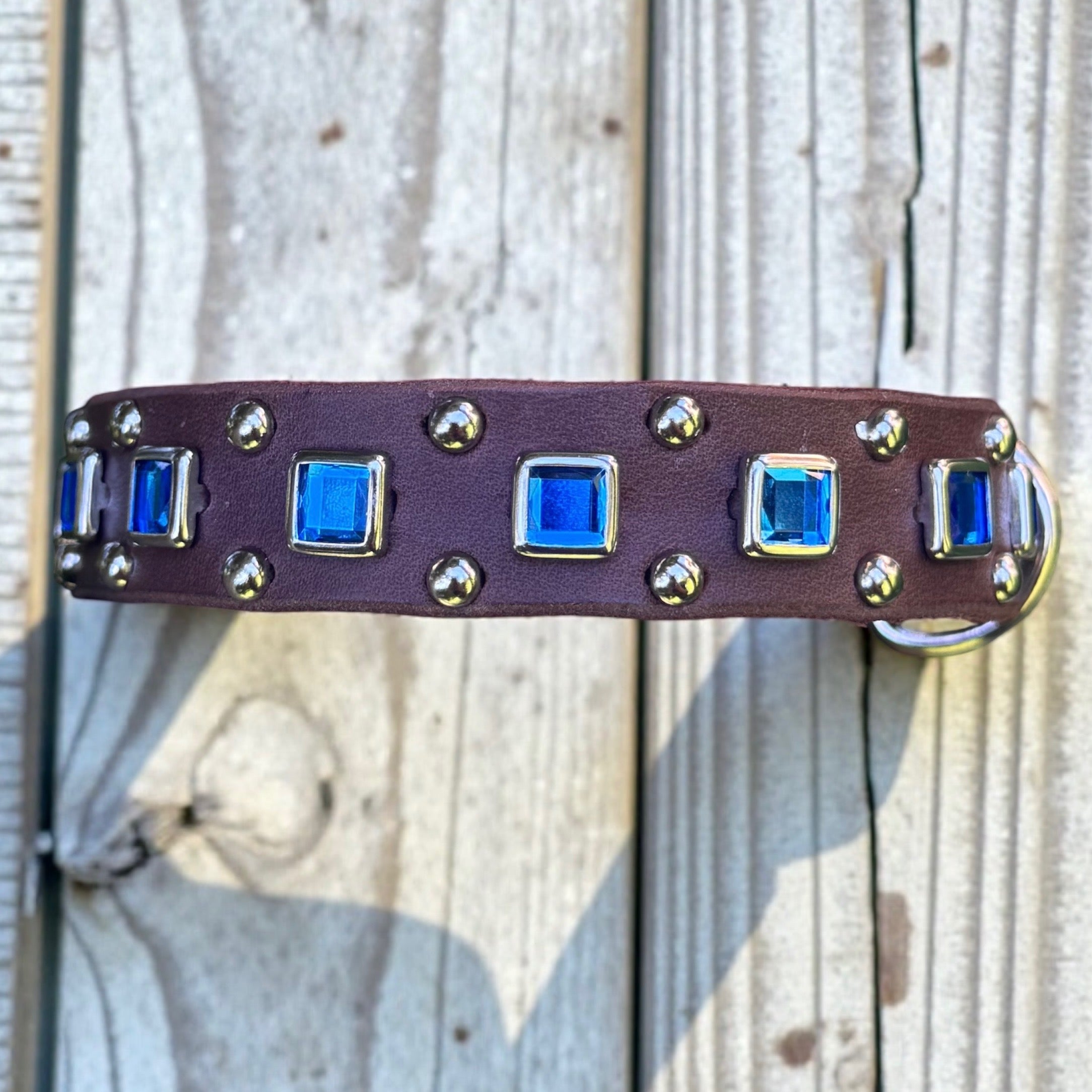 Baryte Square Jewel Leather Dog Collar – 3/4" Small Dog Collar with Nickel Nameplate