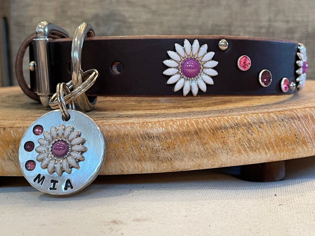 Daisy Crystal Leather Dog Collar – 1” Wide, Curved Crystal Design