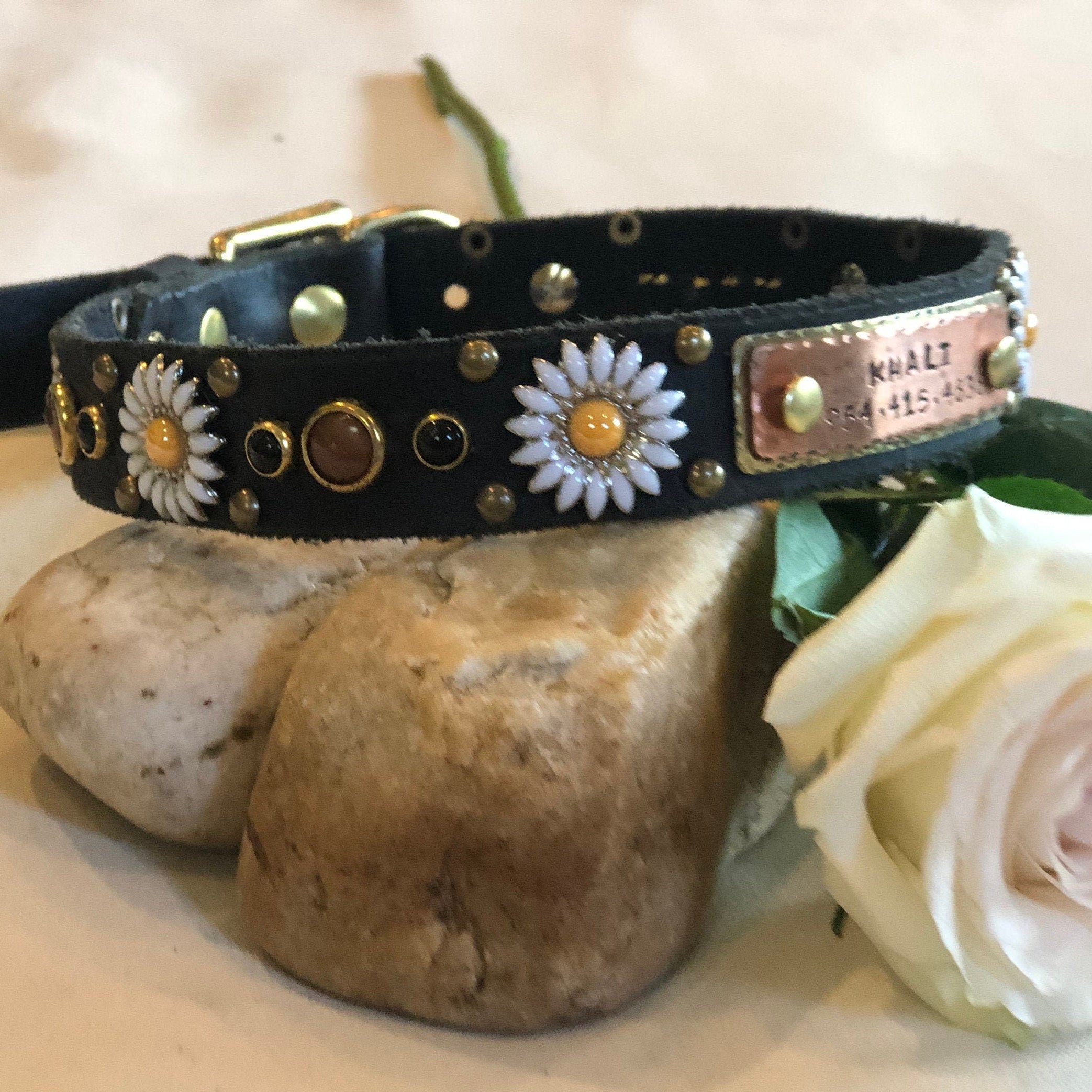Daisy Leather Dog Collar – 1” Floral Collar with Marble Stones & Optional Nameplate
