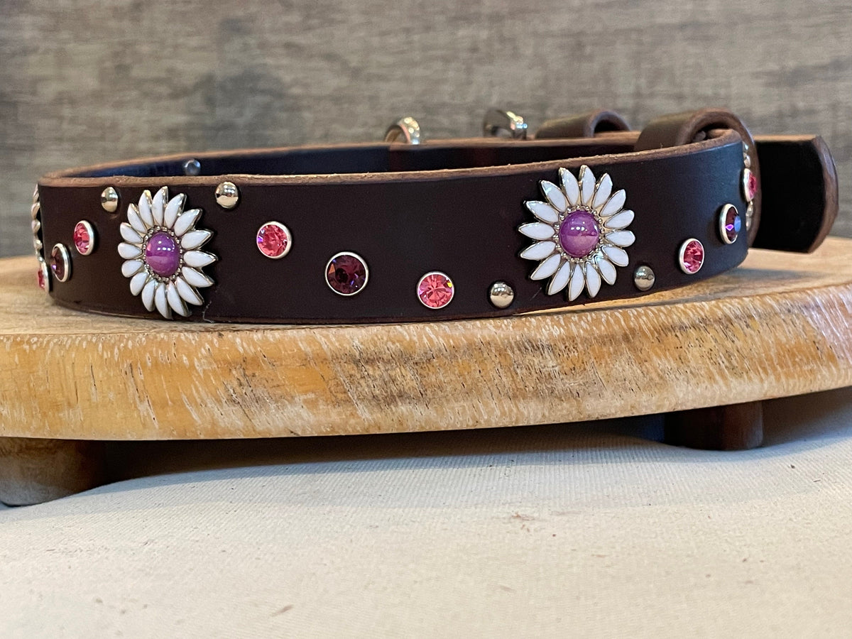 Daisy Crystal Leather Dog Collar – 1” Wide, Curved Crystal Design