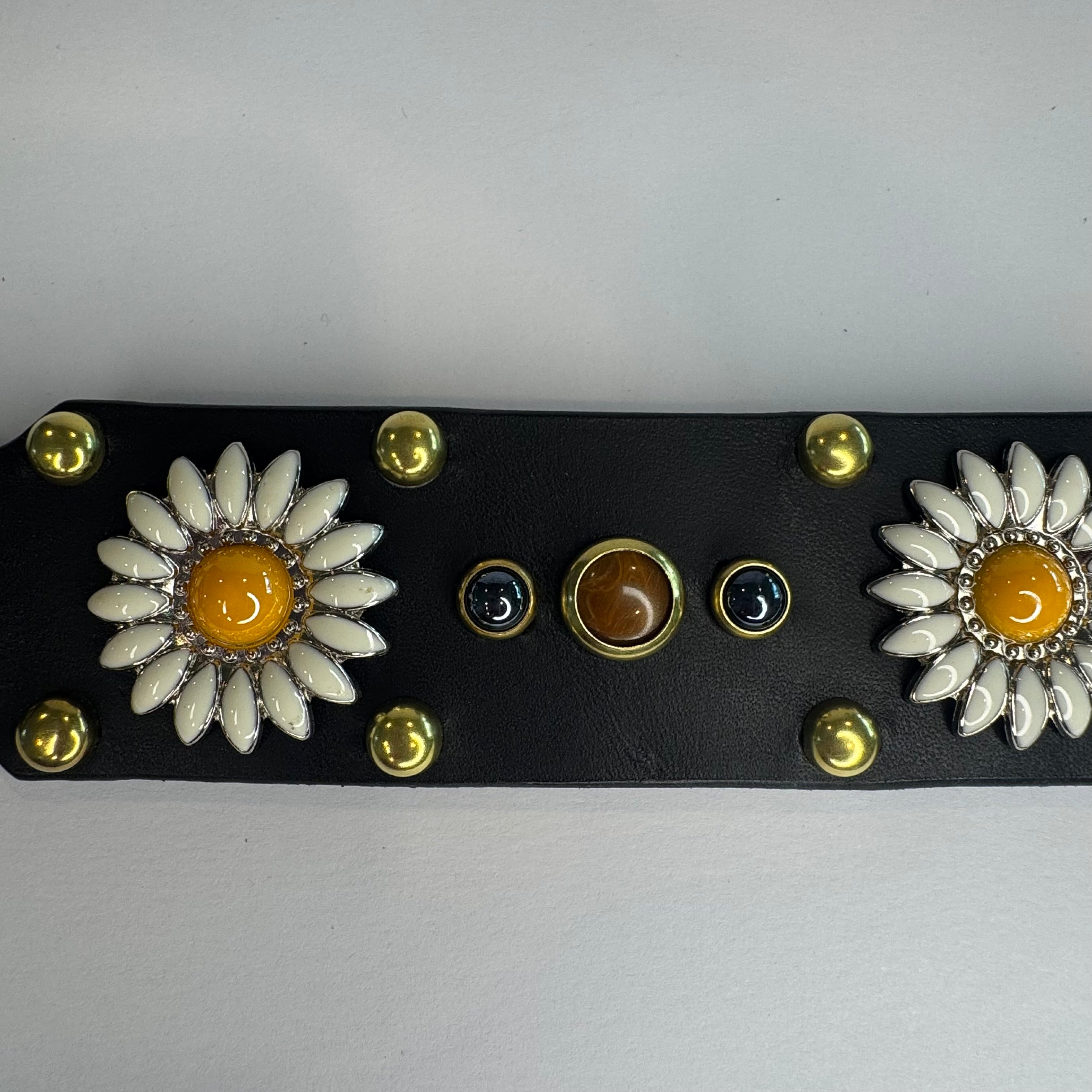 Daisy Leather Dog Collar – 1.5” Width