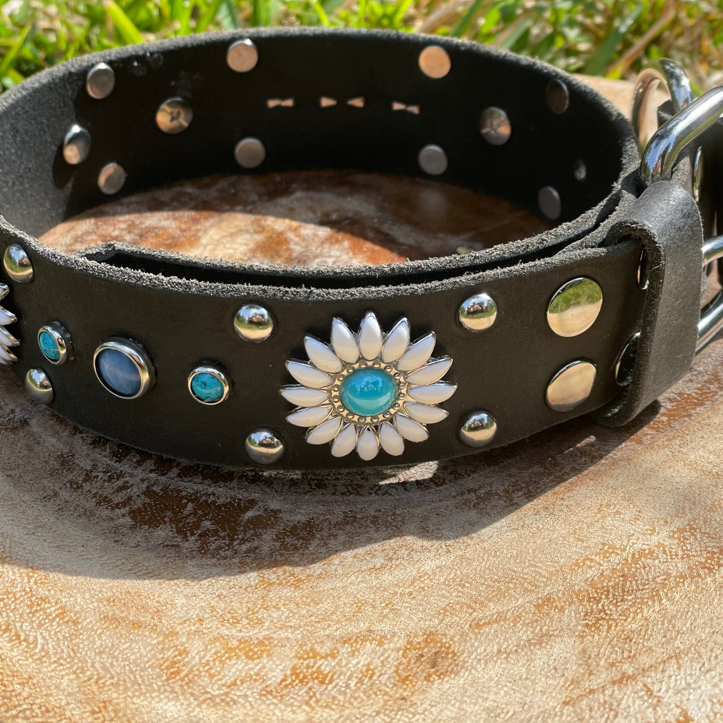Daisy Leather Dog Collar – 1.5” Width