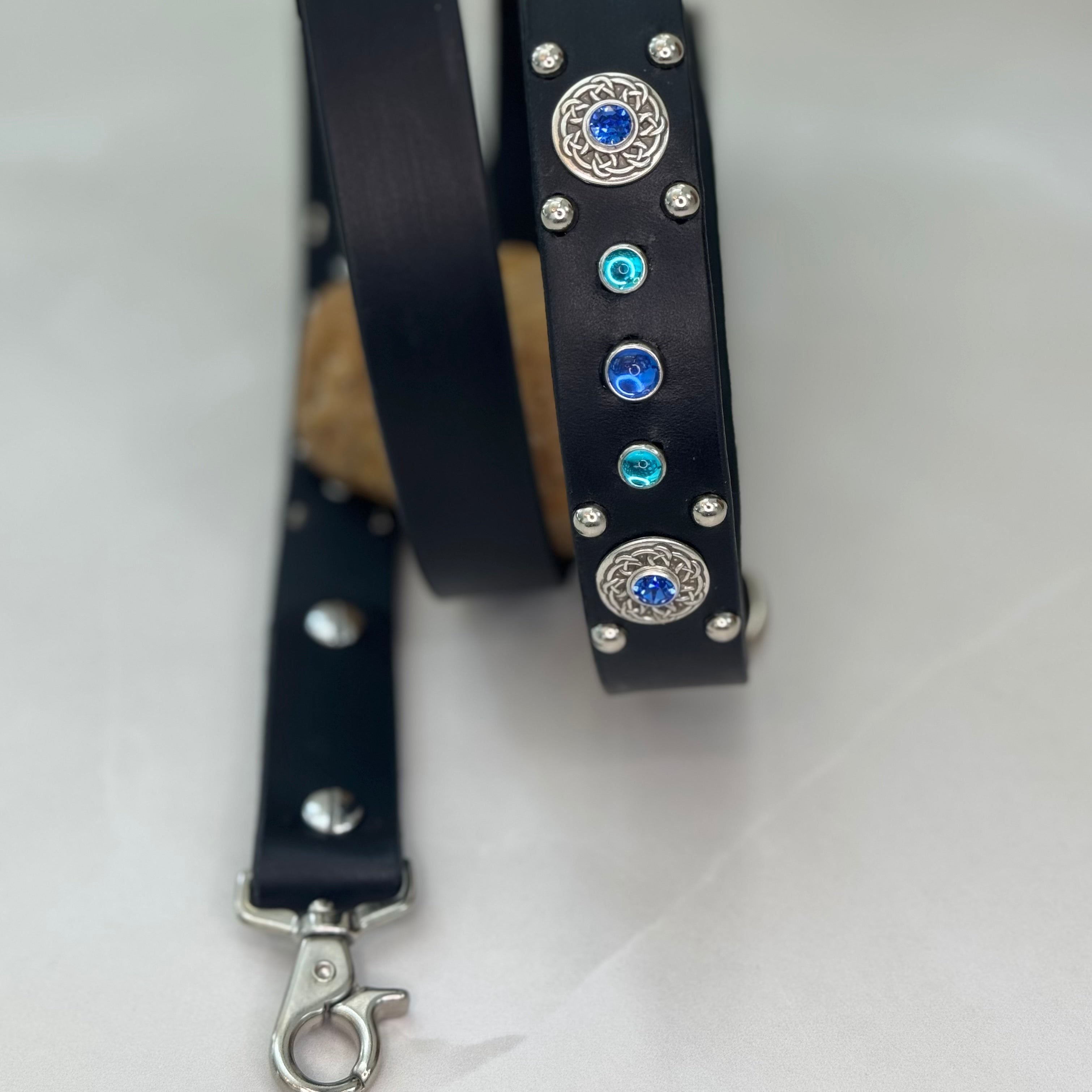 Leather Dog Leash – 1" | Personalized | Medium & Large Dogs