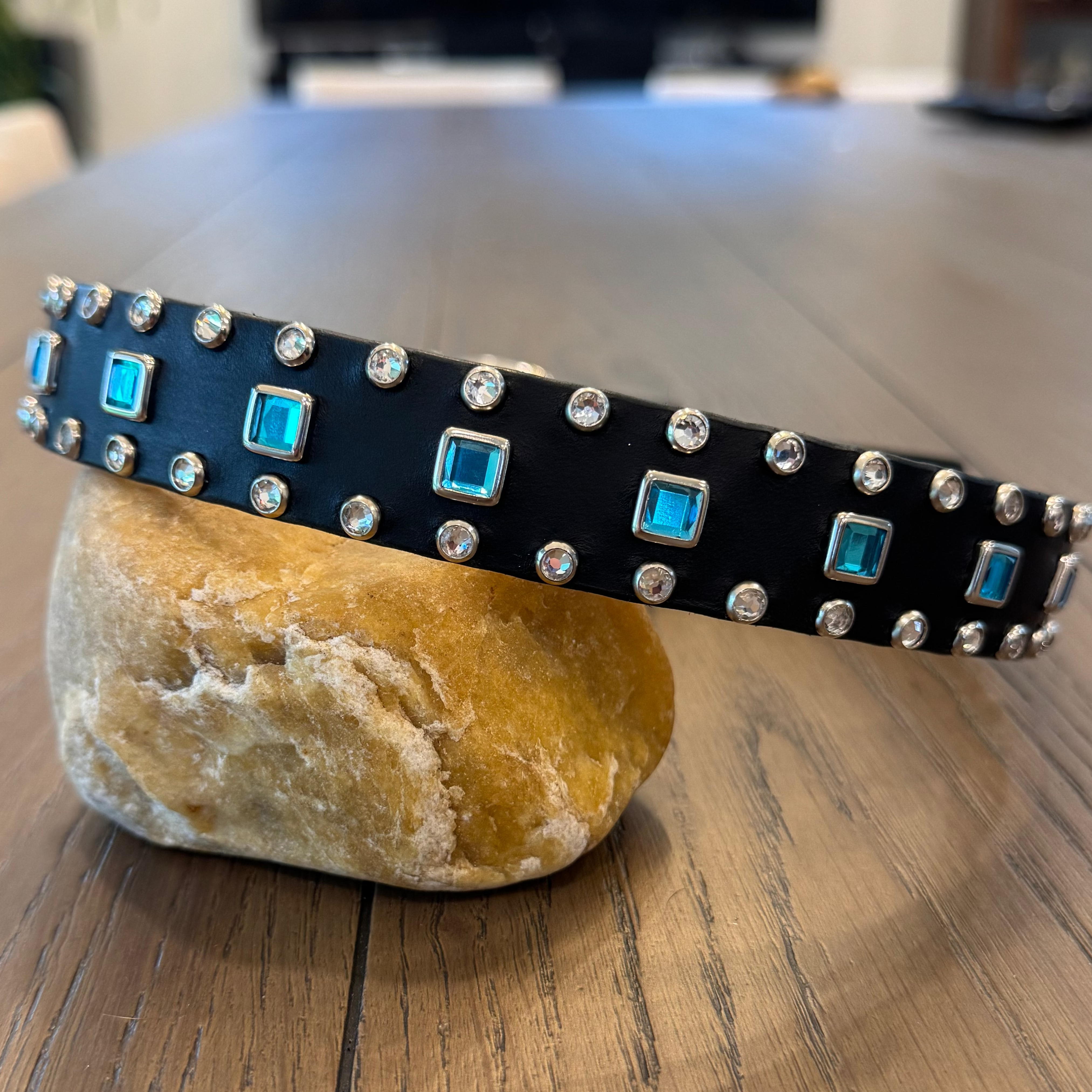 Baryte Square Jewel Clear Crystal Leather Dog Collar – 1" Medium Dog Collar with Nickel Nameplate
