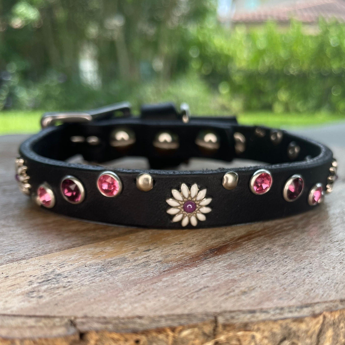 Daisy Crystal Leather Dog Collar – 5/8” Wide, Curved Crystal Design